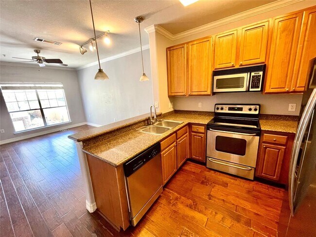 Foto del edificio - 9200 Westheimer Rd