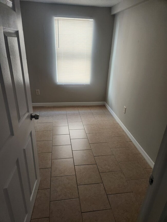Building Photo - First 1128