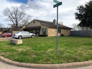 Building Photo - 3700 Elliott St