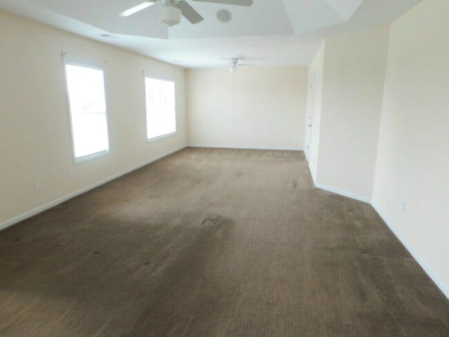Building Photo - 70 Kelsney Ridge Dr