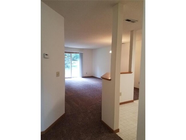 Building Photo - 1232 Spruce Ct