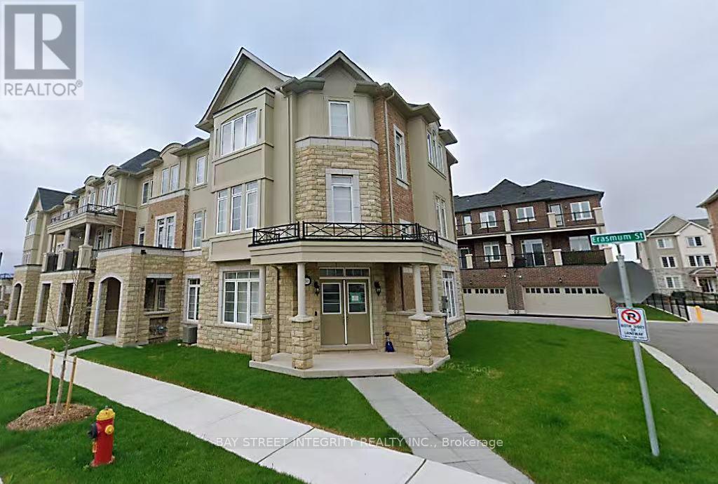 Primary Photo - 3302 Erasmum St
