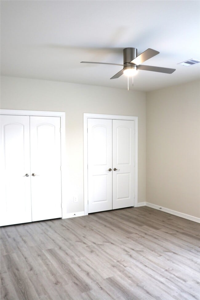 Building Photo - 16610 Bonnie Sean Dr