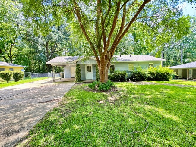 Foto del edificio - 3 Bed, 1.5 Bath Home in Ruston