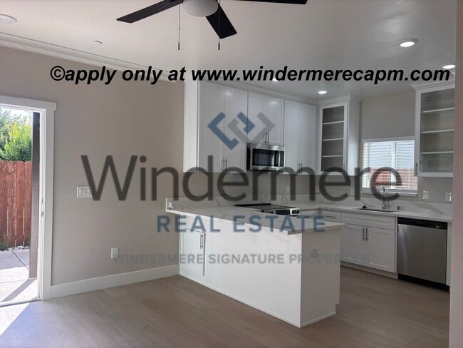 Photo - BRAND NEW Downstairs 2-Bedroom ADU with Modern Finishes! HALF OFF 1ST MONTH'S RENT!! Apartment