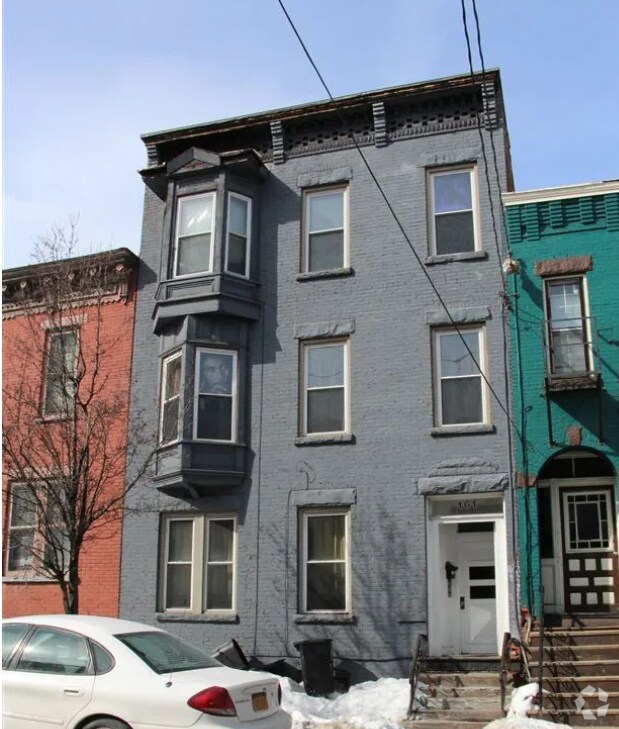 Apartments near Hannaford Plaza in Albany, NY Page 15