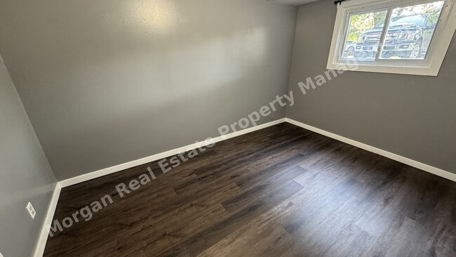 Building Photo - 511 N Platte Ave