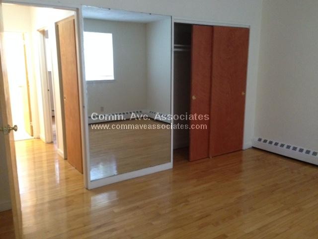 Building Photo - 59 Parkman St