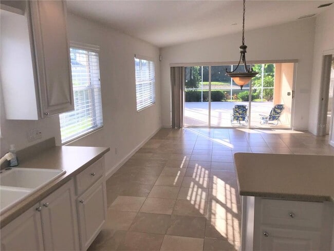 Building Photo - 5991 Benevento Dr