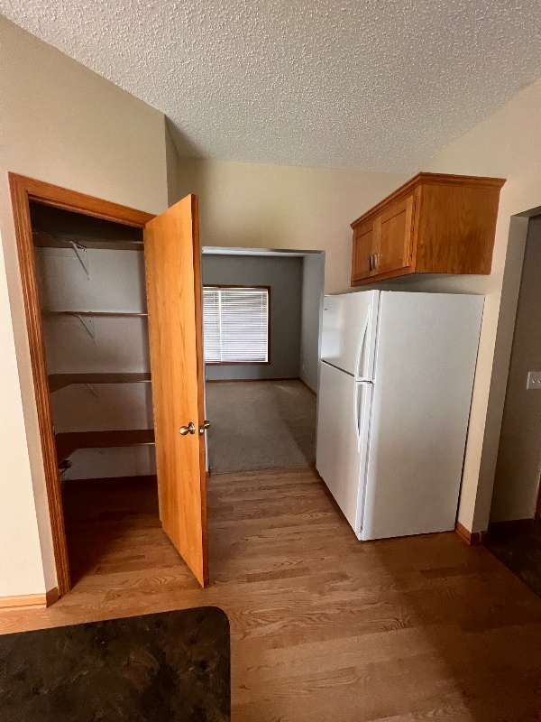 Building Photo - 54 Meadowlark Dr