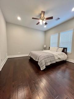 Foto del edificio - 1122 W 22nd St