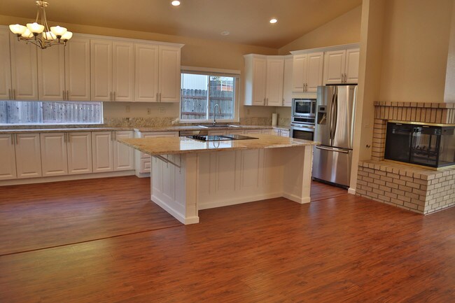 Building Photo - 2815 Tems Ct