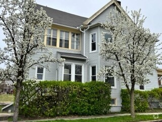Building Photo - 701 Portland Ave