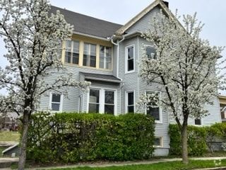 Building Photo - 701 Portland Ave