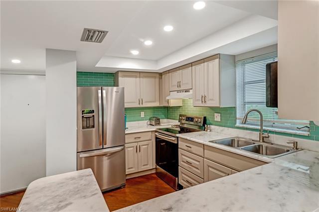 Foto del edificio - 53 High Point Cir W