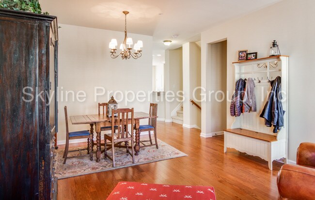 Building Photo - 6187 Indian Wood Cir SE