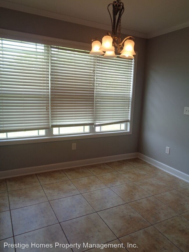 Foto del edificio - 3 br, 2 bath House - 107 Avalon