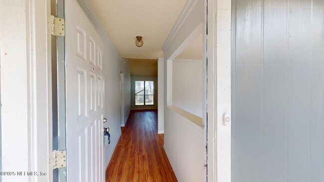 Foto del edificio - 7491 Countryman Ln