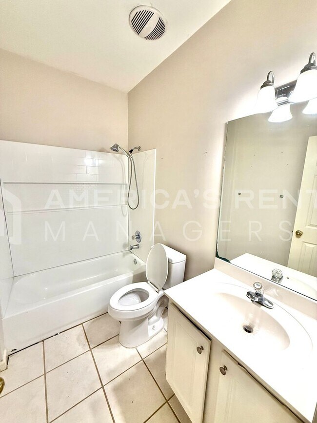 Foto del edificio - Your Next Rental Awaits in Leeds!!! Great ...