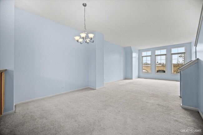 Building Photo - 208 Lake St