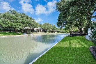 Building Photo - 1123 Spinnaker Way