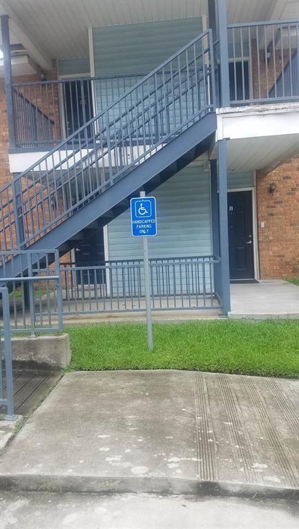 Foto del edificio - 4201 Groom Rd