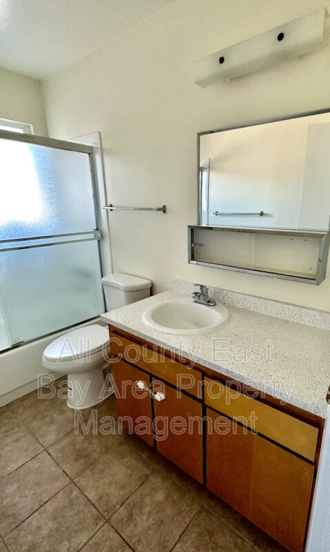 Foto del edificio - 611 Lexington Ave