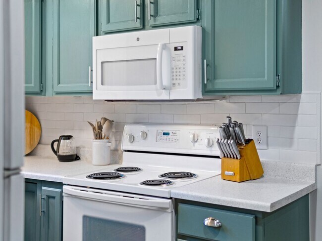 Foto del edificio - Cozy 2-Bed/1-Bath in Historic Browne’s Add...
