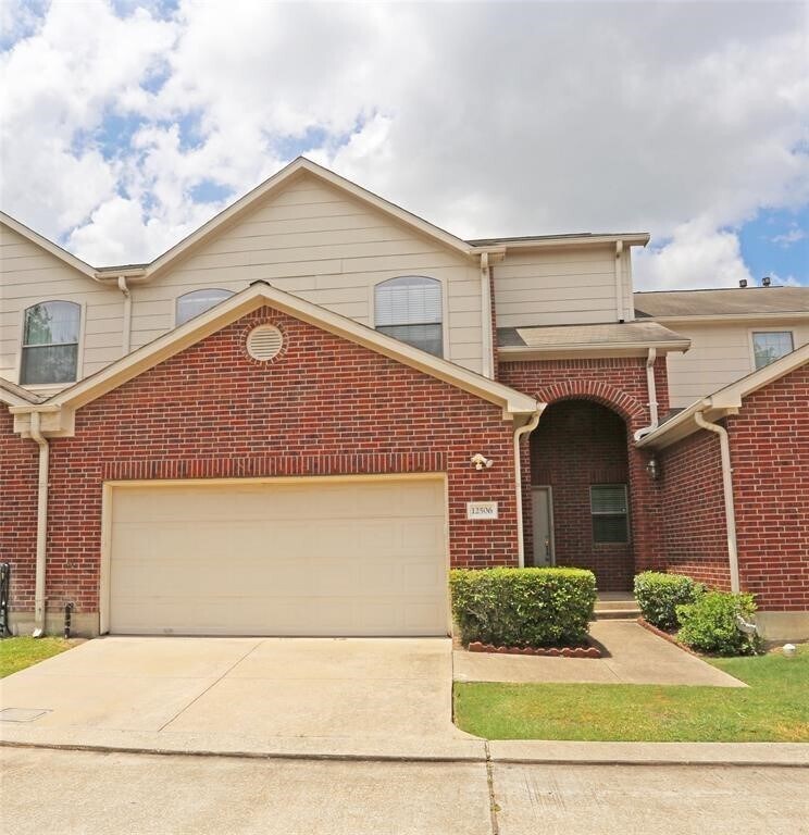 Foto principal - 12506 N Ashford Villa Ln