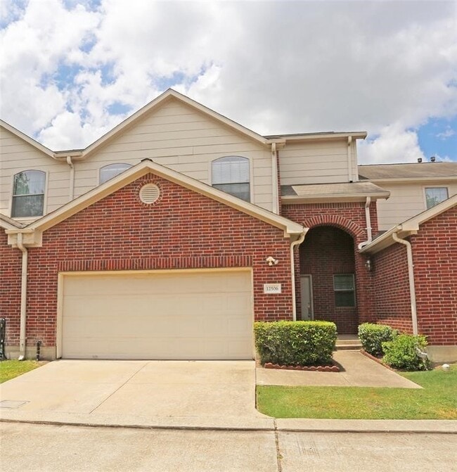 Building Photo - 12506 N Ashford Villa Ln