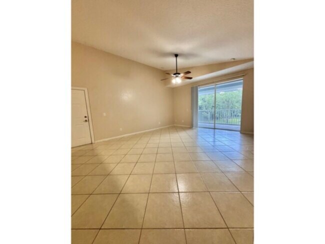 Foto del edificio - Water Included-2nd Floor Unit In Pine Key-...