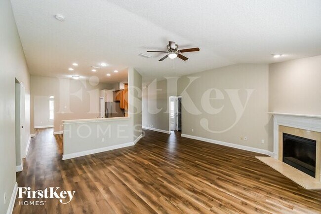 Foto del edificio - 10804 Stanton Hills Dr E