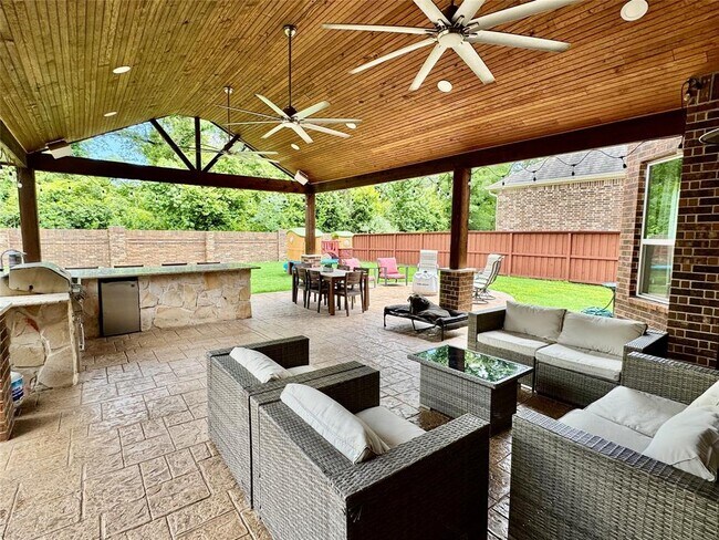 Foto del edificio - 4054 Northern Spruce Dr