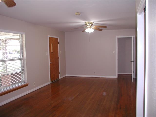 Building Photo - 537 Ridgedale Dr