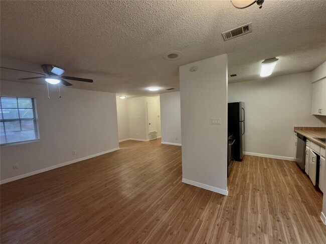 Foto del edificio - 115 Waller St