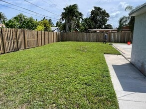 Building Photo - 1730 SW 64th Terrace