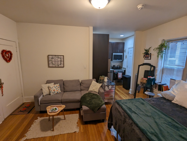 Foto del edificio - 4845 N Kimball Ave
