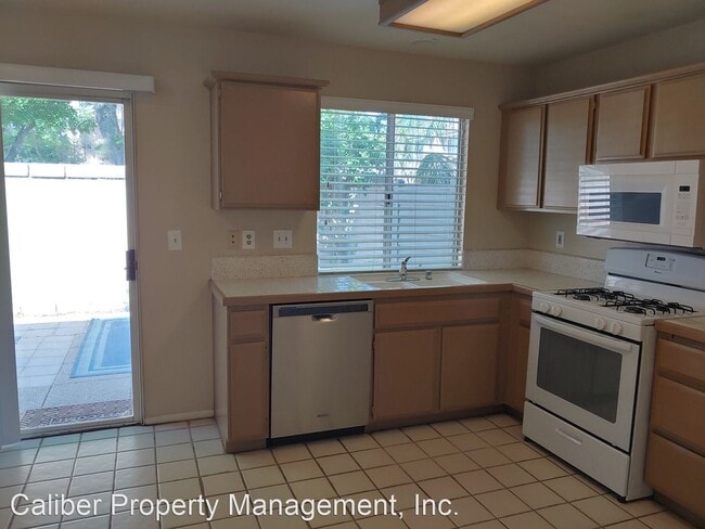 Building Photo - 11284 Terra Vista Pkwy