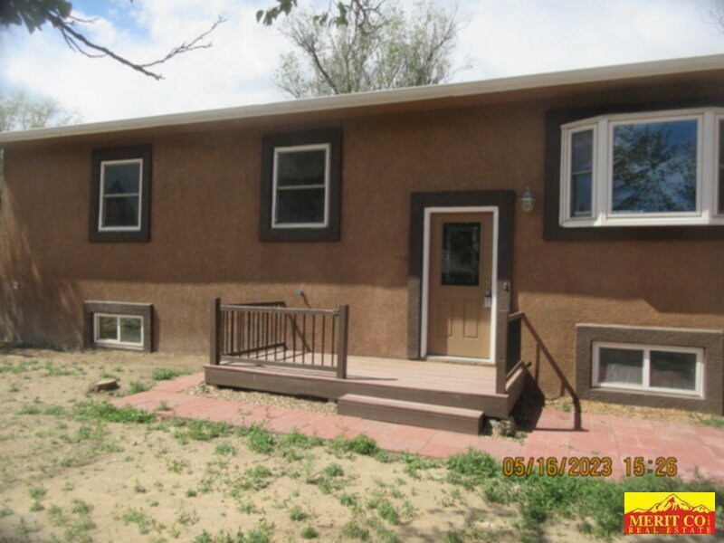 Primary Photo - 2035 Fountain Mesa Rd