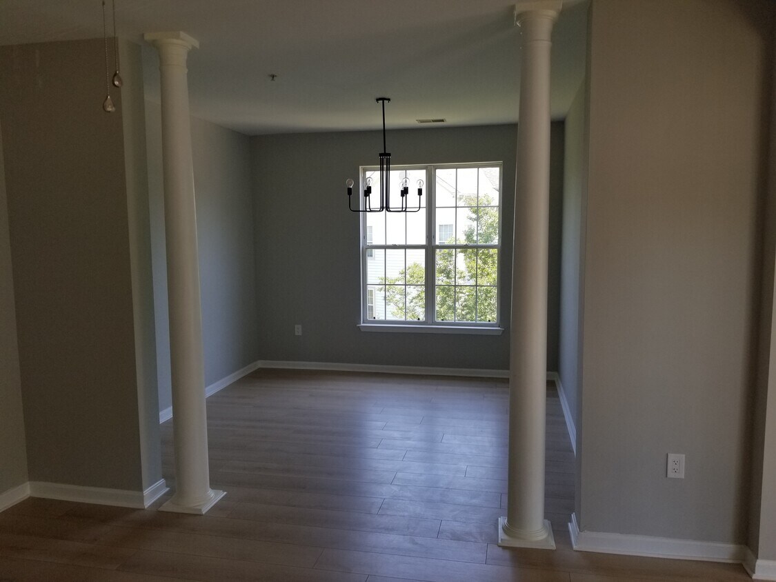 15606 Everglade Ln Unit 203, Bowie, MD 20716 Condo for Rent in Bowie