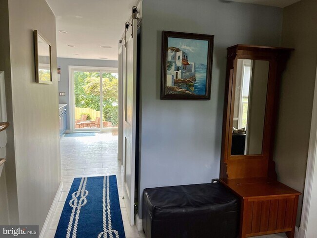 Foto del edificio - 4209 Pickering Pl