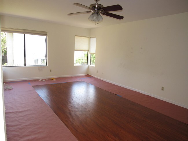 Building Photo - 13256 Creek Park Ln
