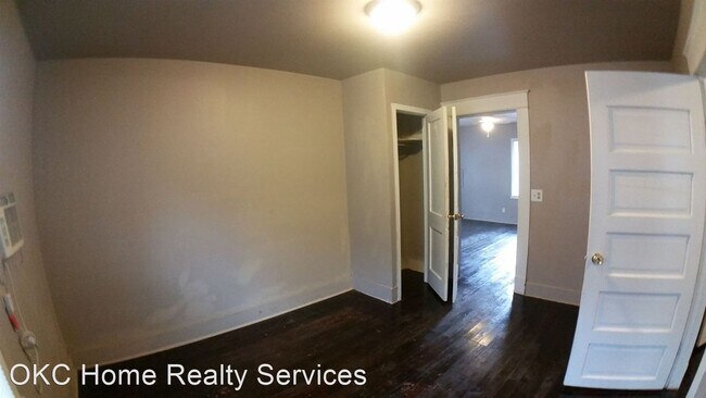 Building Photo - 2 br, 1 bath House - 115 SW. 23rd ST #A