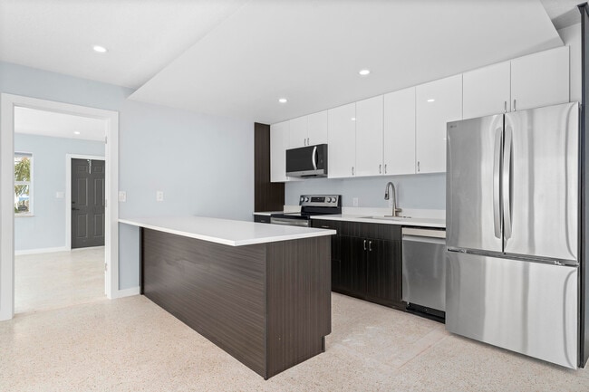 Foto del edificio - 3220 NE 7th St