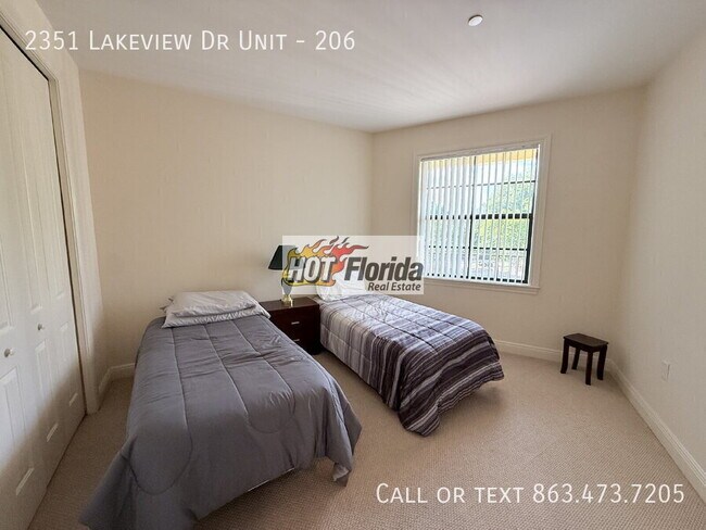 Foto del edificio - 2351 Lakeview Dr