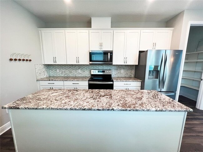 Foto del edificio - 7037 Carrickbend Ln