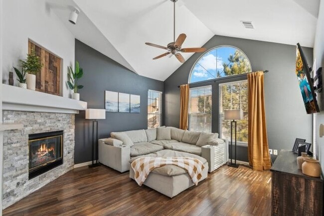 Photo - 3912 S Carson St Townhome