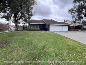 Building Photo - 2190 Trafalgar Ave