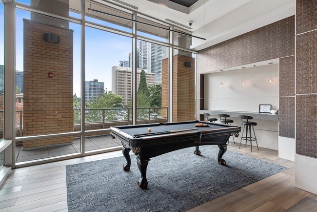 Building Photo - Residences at Washington Square - 1 bedroom