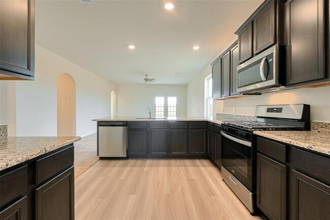 Building Photo - 413 Texas Olive Dr